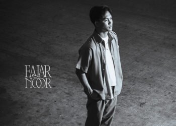 Artwork Fajar Noor - Tuhan Tahu Kita Saling Cinta