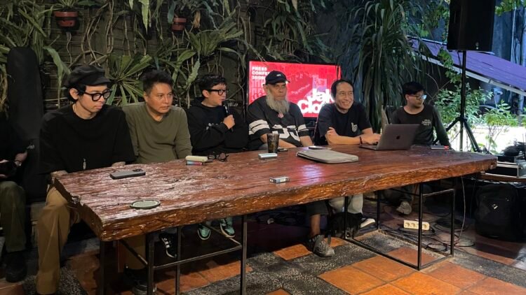 Press Conference JakCloth Reborn